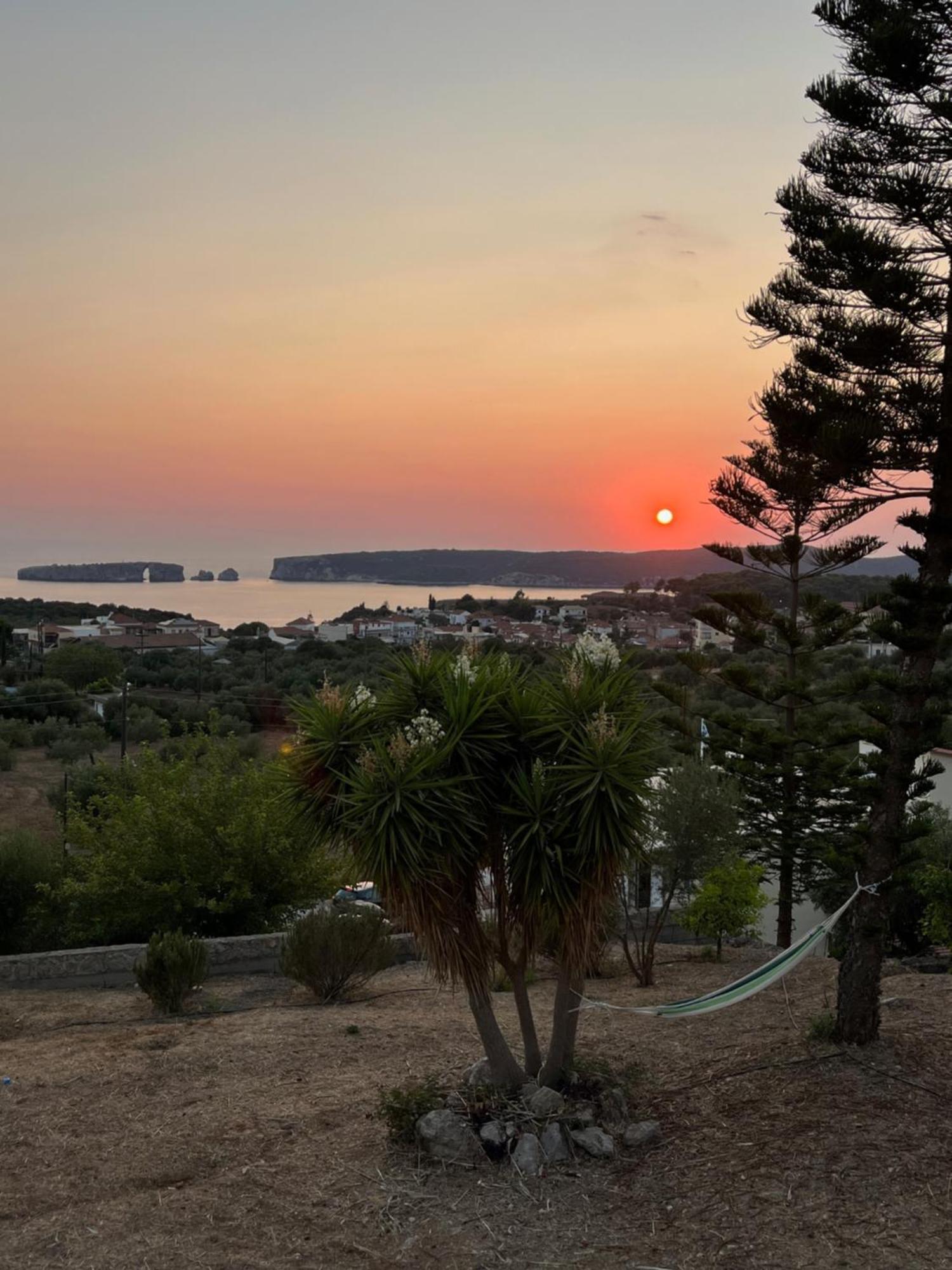 Gianna'S Guesthouse Pylos Exterior photo